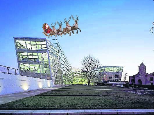 Santa keeping an eye on all the Kildare County Council politicians at Aras Chill Dara in Naas - are they on the naughty or nice list?
