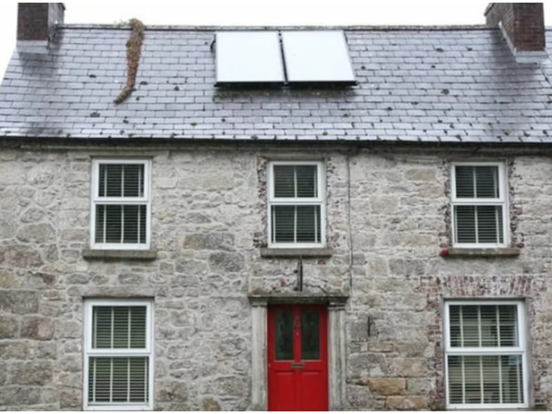 Main Street, Borris, Co. Carlow - €1,200 per month Double Bedroom: 4Bathroom: 3Available From: Dec 20th, 2021Furnished: YesLease: Minimum 1 Year Donohoe Town & Country are delighted to offer this immaculately presented 4 bed home for rent. This lovely home has been very well maintained and decorated throughout to provide for spacious light filled accommodation which comprises of: Entrance hall which leads to spacious sitting room with solid fuel stove, kitchen /dining, dining room, utility, WC, ground floor bedroom / office. Stairs to first floor with spacious landing, 3 very generous sized bedrooms, en-suite and family bathroom. Stairs to large attic storage. This lovely property boasts an equally beautiful manicured rear garden. The property is located in Borris, a quiet village, which boasts all the charm of country life with the accessibility of Carlow town and Kilkenny city, only 25 mins away and Dublin within commuting distance, 90 minutes away. No pets permitted Property Facilities: Central Heating - Washing Machine - Microwave - Garden / Patio / Balcony To view click here