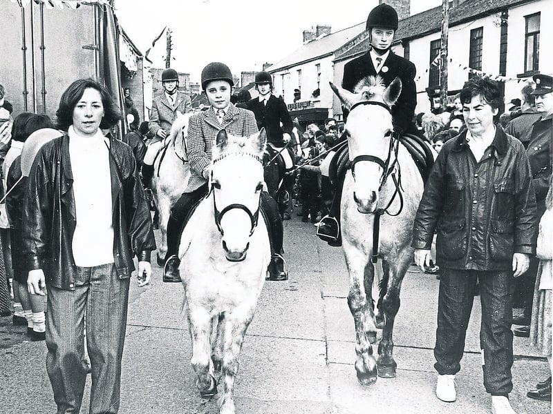 Do you know anyone in this Leinster Express picture from our Memory Lane vault? Click the next icon to see more.