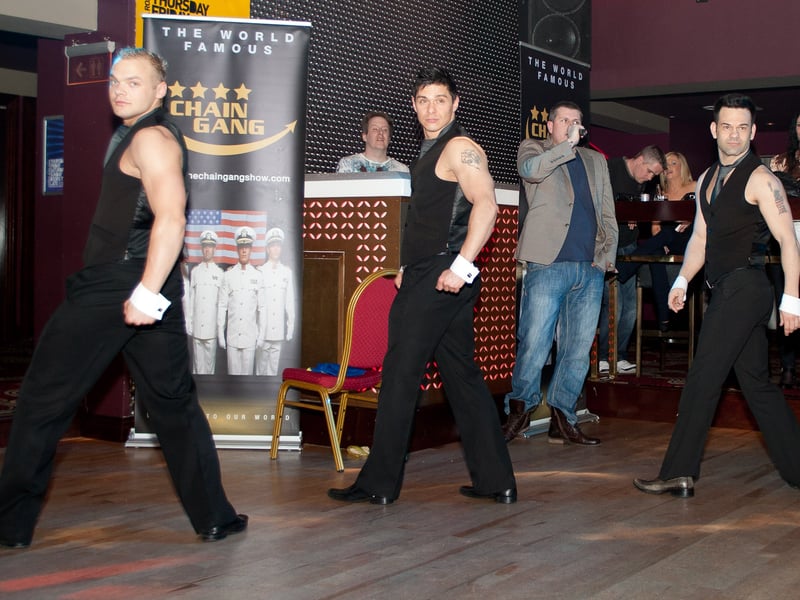'The Chain Gang in The Palace - Click the NEXT> tab to go through the gallery