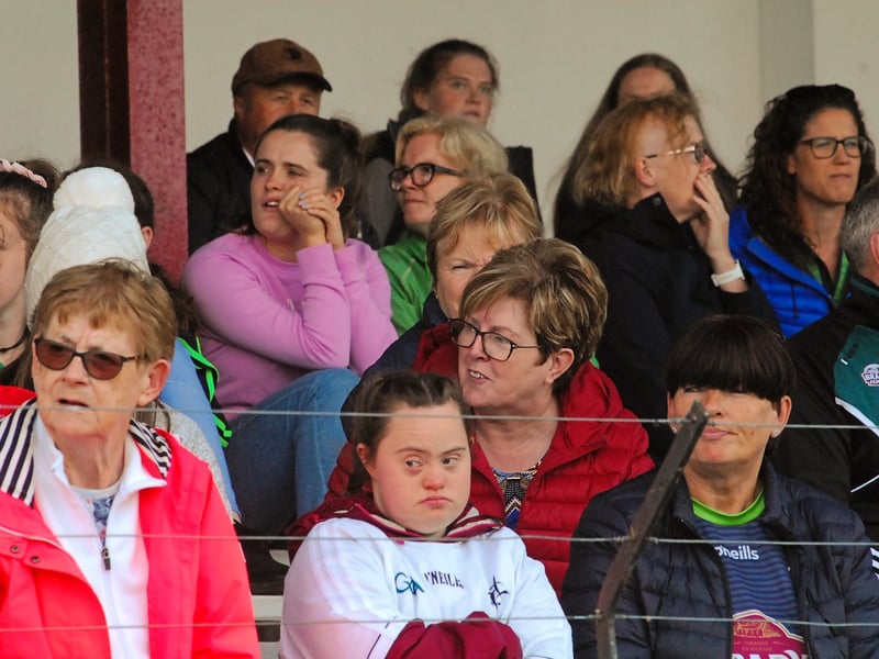 Use > to navigate photos   It wasn't to be Leitrim's day in the TG4 LGFA All-Ireland Intermediate Championship Quarter-Finals as an impressive Kildare ended their dreams of glory in Ballinasloe on a 1-11 to 1-7 scoreline. However, Leitrim fans dominated the crowd and made their presence felt throughout the game and Observer photographer Willie Donnellan captured some great images from the game ... see who you can spot! Leitrim dreams dashed as Kildare finish strongest to earn All-Ireland Semi-Final berth Champions Mohill put on a show in front of fans at Philly McGuinness Park - GALLERY THROWBACK THURSDAY: Kiltubrid celebrate LGFA Senior Championship success in 2016 Fans brave the rain to cheer on Fenagh and Ballinamore in SFC - GALLERY