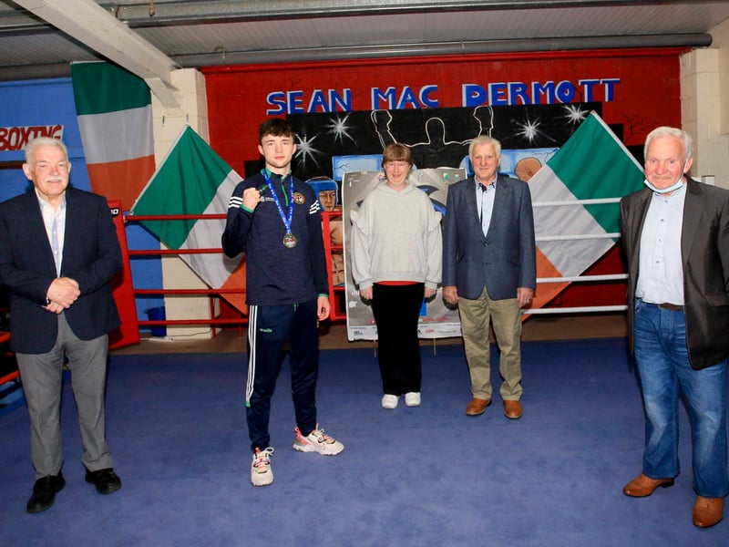Use > above to go through photos Dean pictured with Connacht and National IABA officials Picture: James Molloy