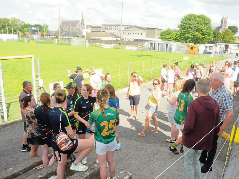 Use > to navigate through photos Leitrim Ladies hit three goals in as many minutes to book their place in the TG4 Ladies All-Ireland Intermediate Championship Quarter-Finals when they saw off Clare in a sun drenched Duggan Park Ballinasloe on Sunday. Observer photographer Willie Donnellan was there to capture images of fans and players enjoying a famous Leitrim victory. SEE WWW.LEITRIMOBSERVER.IE FOR REPORT AND ANALYSIS