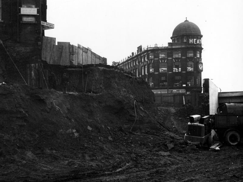 A section of the Inner Ring Road under construction at the west end of New York Road in November 1968. Heatons (Leeds) Ltd. costume makers visible in the background.