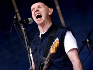 [caption id="attachment_108979" align="alignnone" width="300"] Singer Brush Shiels[/caption]