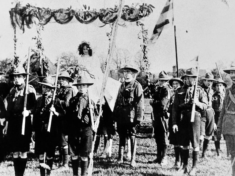 Albrighton Scouts, 1911. The event may be May Day, possibly featuring the May Queen.