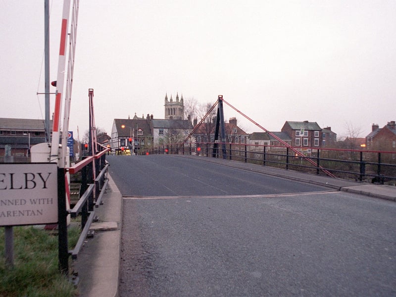 Selby in December 1998 with a swing bridge over the River Ouse