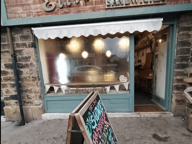 Located in the heart of Crosspool, Ellie's Sandwich Shop is known for its exceptional food and welcoming atmosphere.