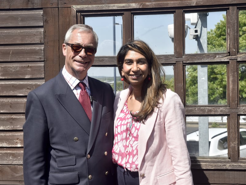Reform UK's local election campaign - Nigel Farage and Suella Braverman were campaigning in Waterlooville Precinct on Friday, May 1, 2026. 

Pictured is: Suella Braverman with Nigel Farage 

Picture: Sarah Standing (010526-816)