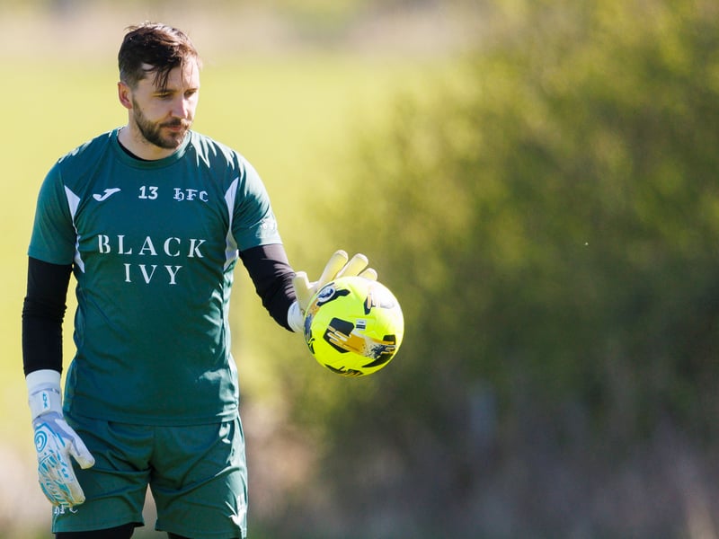 Smudger is back and raring to go. Thrown in off the bench after Sallinger's moment of madness last weekend, the experienced keeper is the proverbial safe pair of hands.