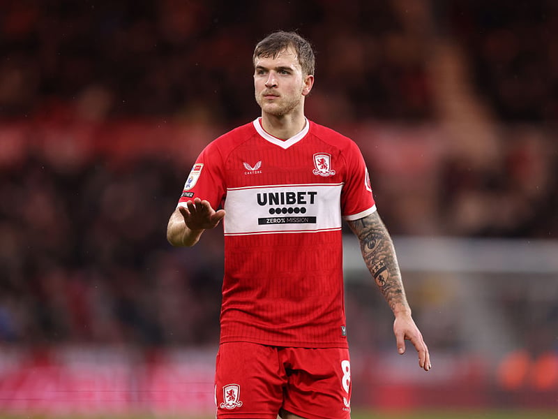Missed a decent chance in the first half when he intercepted a loose pass. Looked dangerous when he received the ball in the number 10 position and split West Brom open with a first-time pass in the build up to Lankshear’s opener. 7