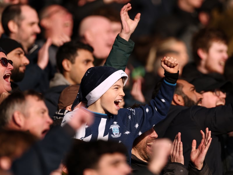 Average home attendance: 16,813.