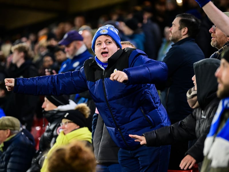 Average home attendance: 28,907.