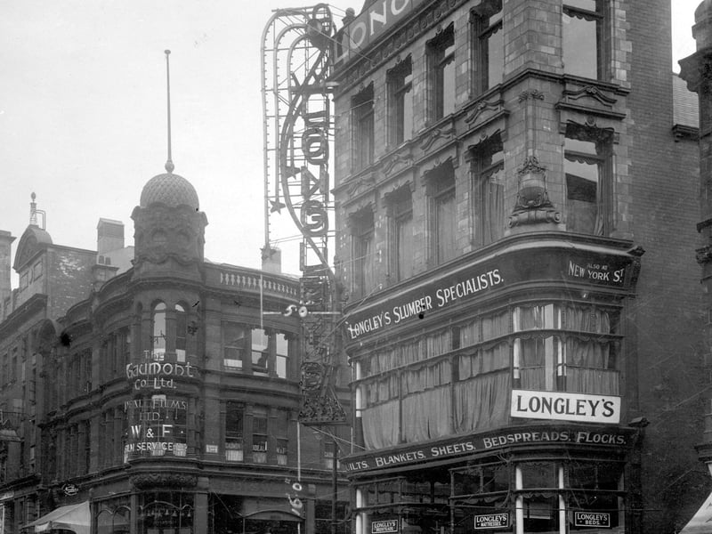 Lands Lane, junction with Albion Place in May 1930.