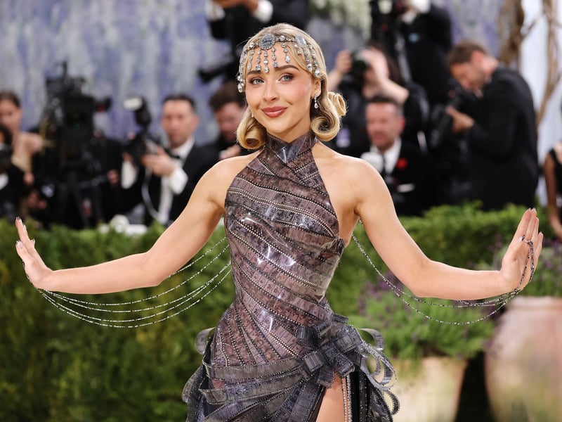 American singer-songwriter Sabrina Carpenter was a co-chair of the 2026 Met Gala host committee. 