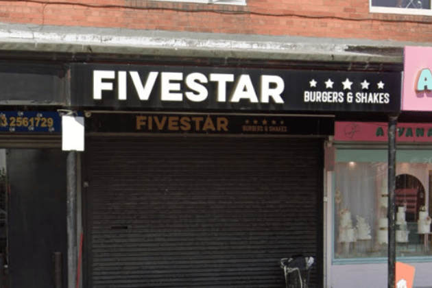 Now occupying a prominent spot on the local food scene, this multi-cuisine heavyweight offers an extensive menu that caters to every possible craving. From grilled meats to family-sized sides, it has quickly become a go-to destination for a consistent and satisfying takeaway. 🍴 316 Stanningley Rd, Bramley, Leeds LS13 3EG
