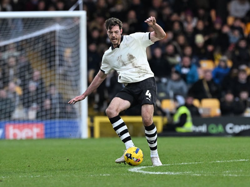 The former Sheffield United and Sheffield Wednesday defender was released by Port Vale in the summer. 