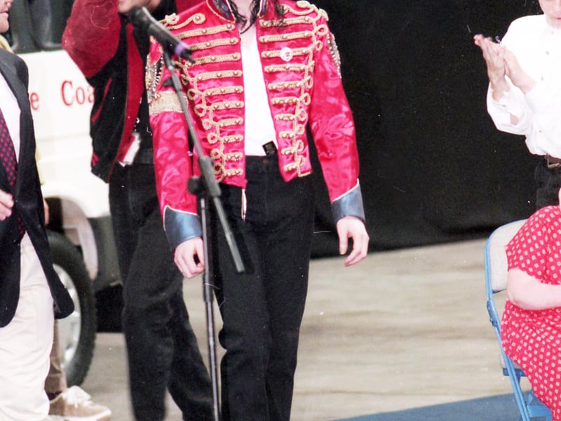 Michael Jackson at Don Valley Stadium, Sheffield, July 10, 1997