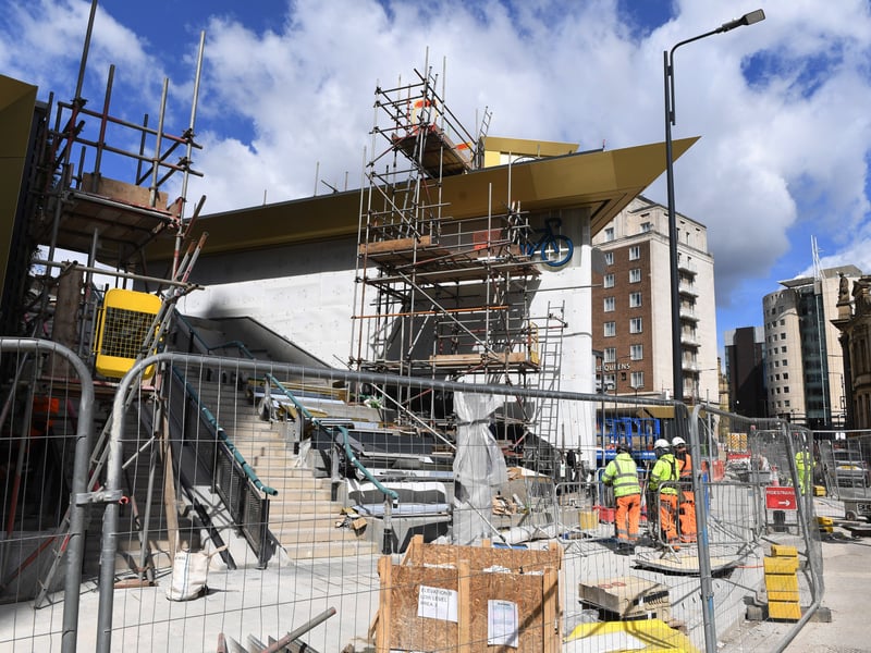 The new entrance's steps have also been installed.