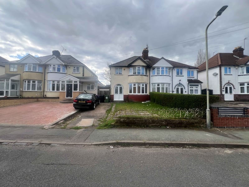 Located in Wolverhampton, with a guide price of £75,000+. Downstairs the hall leads to two reception rooms, a kitchen and rear lean-to/utility room, and upstairs are the bedrooms and bathroom. Double glazing is fitted, and outside is a driveway and gardens front and back.