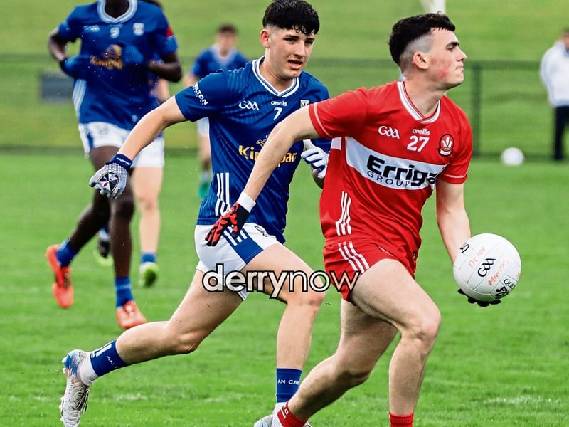 Derry’s Tadhg Bradley looks for support.