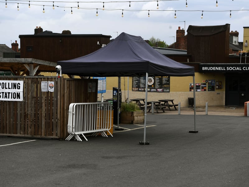 Polling stations.Brudenell Social Club, Hyde Park.7th  May 2026.Picture Jonathan Gawthorpe