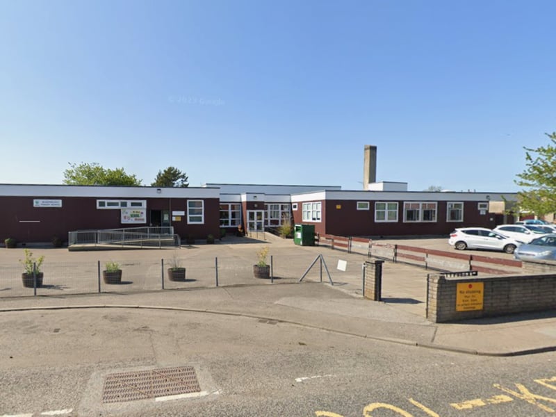Located in the Moray village of the same name, Mosstodloch Primary School also scored the full 400 points across the four key educational metrics. The school has an average class size of 22.3 pupils.