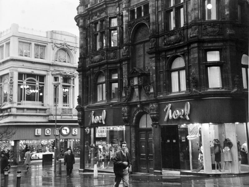 Noel Fashions on Lands Lane and Commercial Street corner. Lotus shoes in background. Pictured in January 1971.