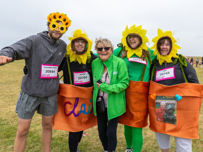 Chantelle's team before the 5k run