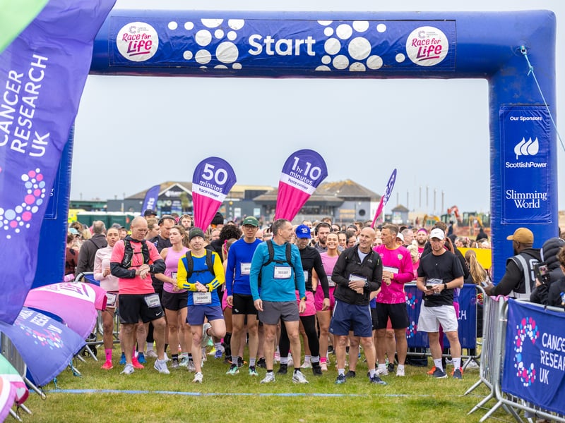 The start of the Portsmouth Race for Life 10k 
