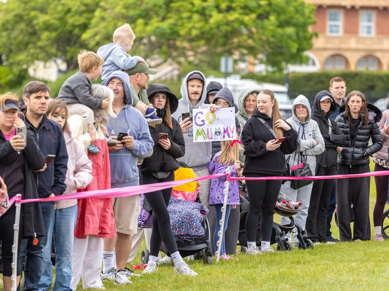 Onlookers during the 10k