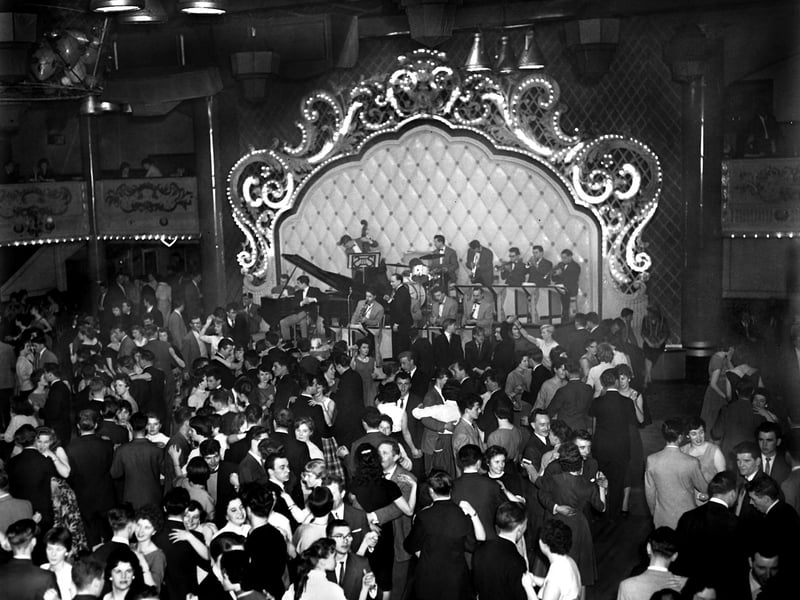 A view of the newly refurbished Palais de Danse, in November 1958, at a party to mark Mecca's 21st birthday.