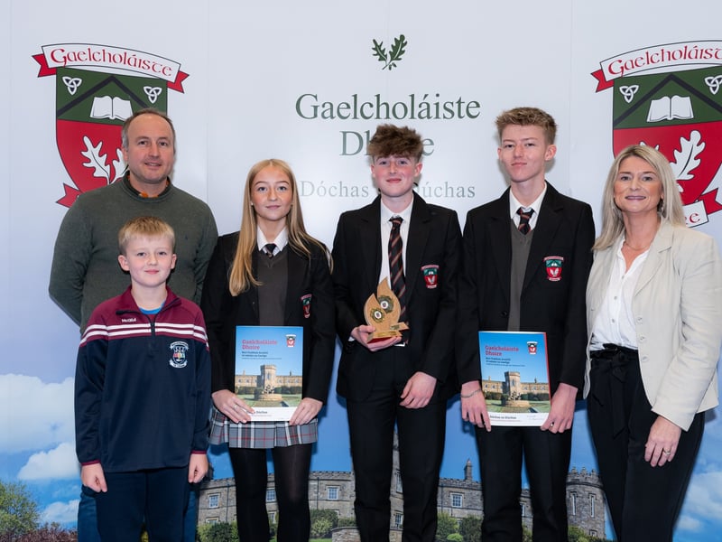 Muintir Uí Mhuireasáin, the Bryson Family were in attendance at Prizegiving to celebrate their family’s success.