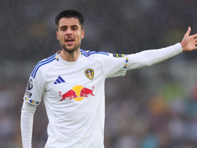United's Bulgarian international midfielder Gruev is out for the rest of the season with a meniscus knee injury suffered in training.