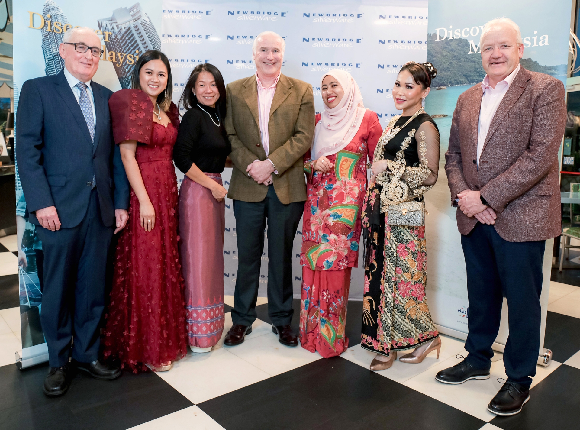 Newbridge Silverware, in collaboration with the Embassy of Malaysia in Dublin, hosted an exclusive cultural event ‘Come Together In Style’ on Thursday, October 19, 2023. Brendan Waters (Director of Finance Newbridge Silverware), Leah Fe Liong (Philippine Consulate), Sue Fong Gan (Newbridge Silverware), William Doyle (CEO Newbridge Silverware), Nadzira Abd Razak (Embassy Malaysia, Dublin), Juliah Tbarani O'Shea and Martin Kilduff (Operations Director Newbridge Silverware) PHOTO - AISHLING CONWAY