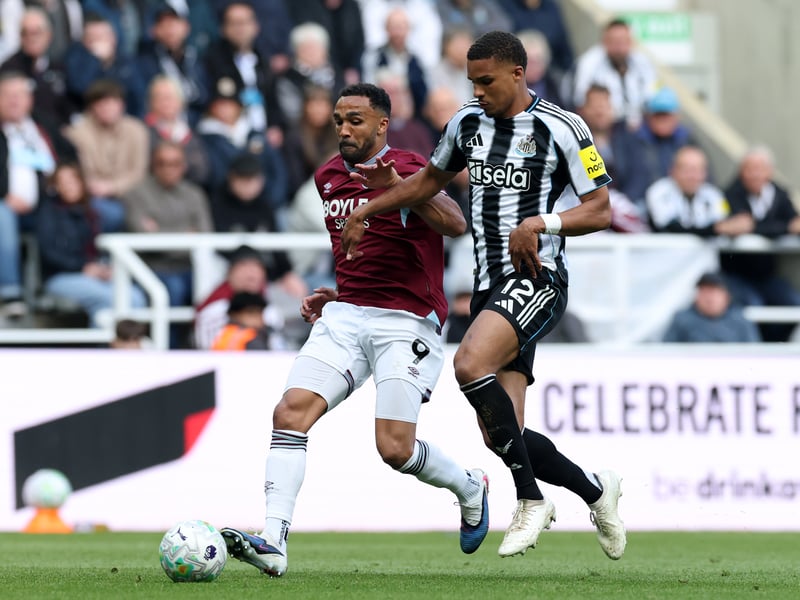 The German defender's strong showing kept West Ham at arm's length despite their desperate push for goals.