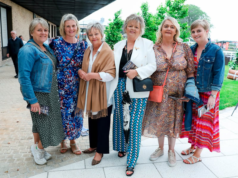Enid Delaney, Theresa Keating, Teresa Murphy, Geraldine Connell, Fiona Cullen and Miriam Murphy from Carlow
