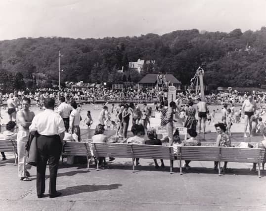A busy Ilkley Pool and Lido in May 1964.
