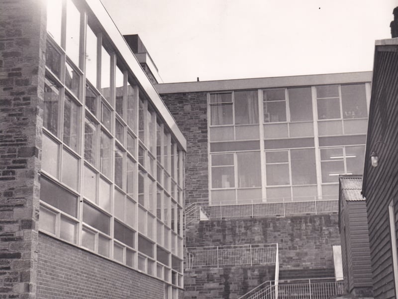 Part of the extension at Ilkley Grammar which was officially opened by the Princess Royal in March 1964. One the left is the gymnasium and in the background, the biology lab and one of the classrooms.