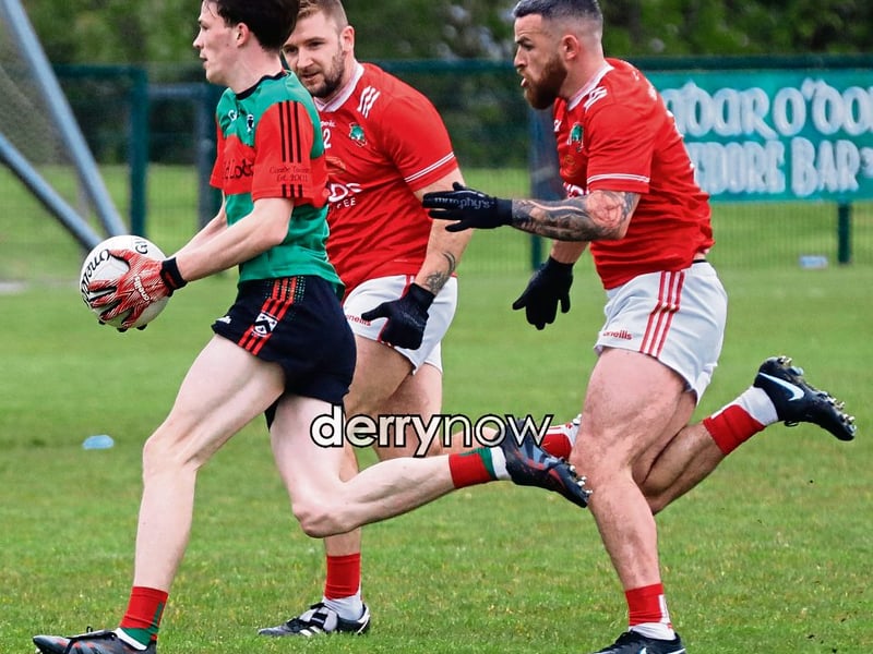 Action from the Doire Trasna v Sean Dolans game on Saturday morning. 