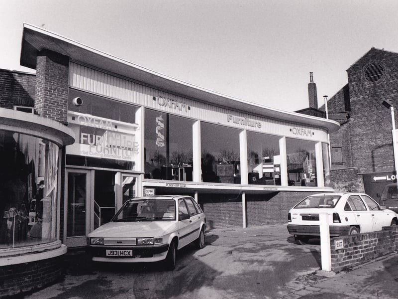 Did you visit here back in the day? Oxfam on North Lane in November 1992.