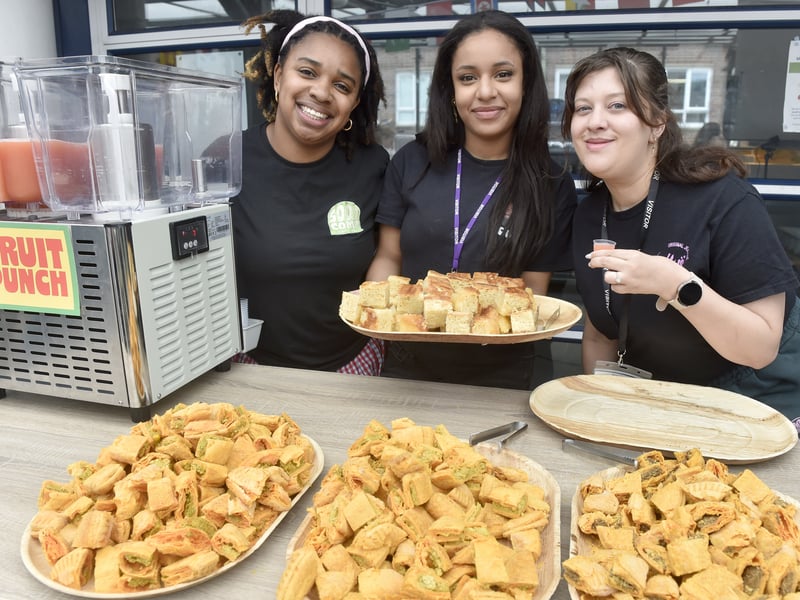 Pictured is: (l-r) Sienna Crutchfield, Sahar Mahfoudh and Anna Leng from Natty's Jerk. 
