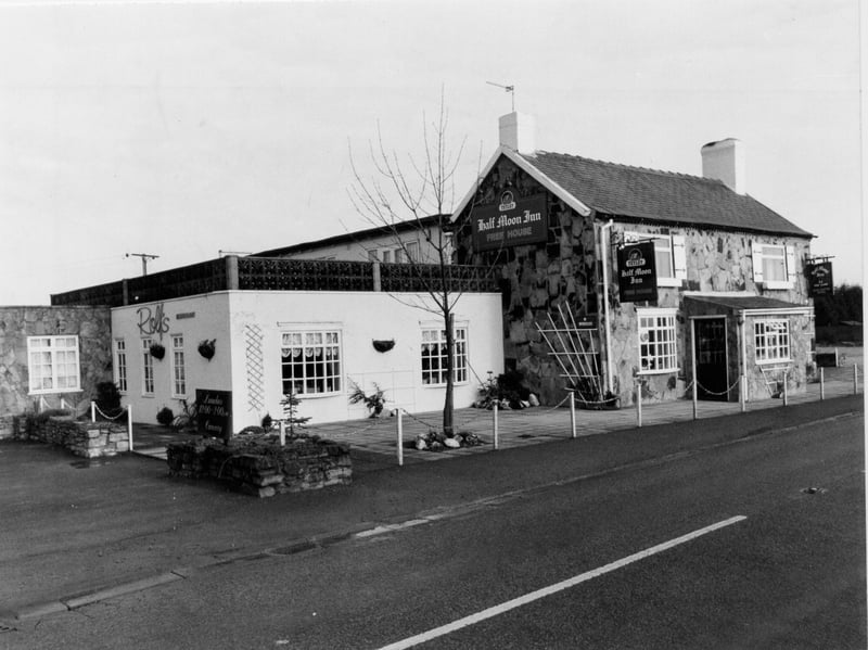 The Half Moon Inn and Rolf's Restaurant, Sherburn-in-Elmet, in January 1988