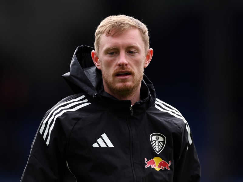 A fresh Leeds blow and another Whites player definitely out, boss Daniel Farke revealing at Friday's pre-match press conference that midfielder Longstaff had hernia surgery this week and is out.