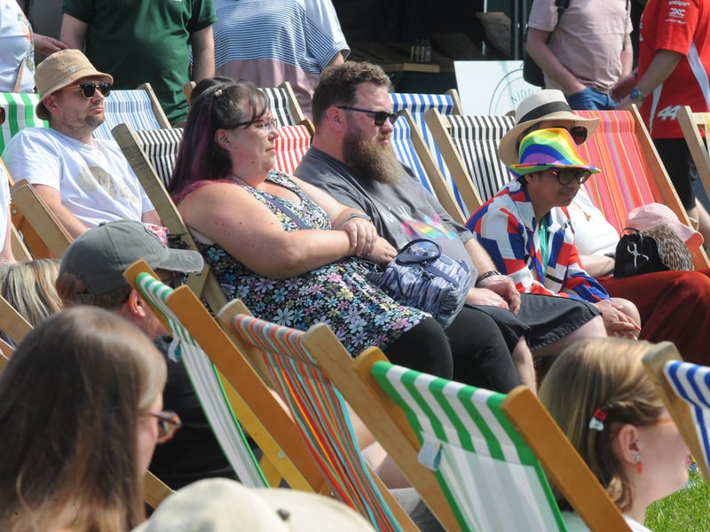 Decks the grounds....families take a deckchair to watch the entertainment.