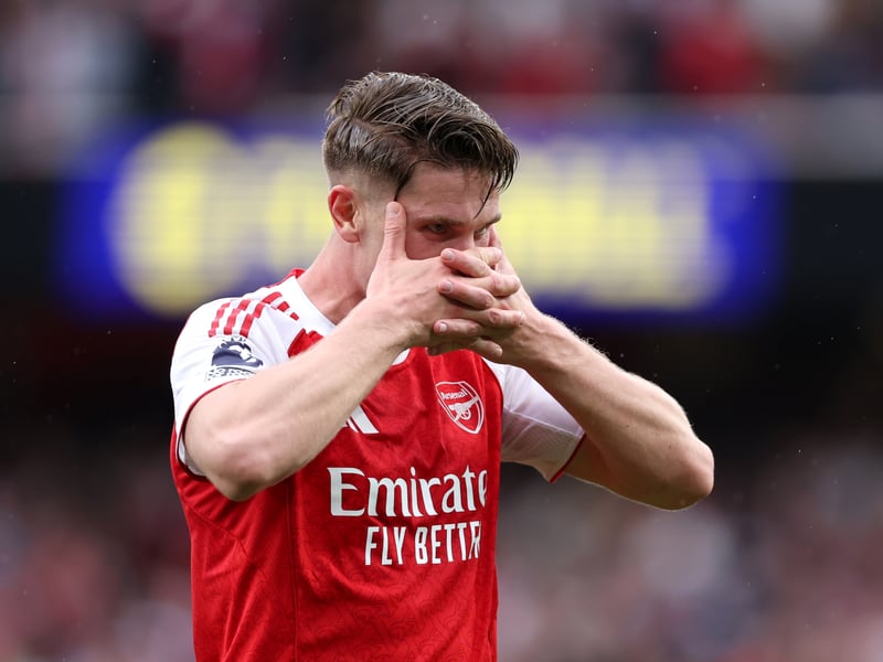 Goals: 14.
Assists: 1.
