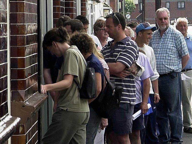 Pompey fans queue for tickets at the olf ticket office on Frogmore Road in 2006.
