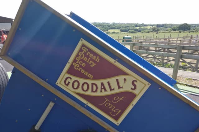 It might technically sit just over the border in Bradford, but YEP readers are firmly claiming this one for Leeds. Located right near Tong Garden Centre, it’s a massive favourite for anyone wanting proper, authentic farm-fresh scoops after a weekend stroll. 🍦 Tong Lane, BD4 0RP
