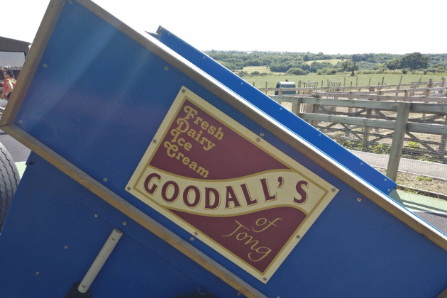 It might technically sit just over the border in Bradford, but YEP readers are firmly claiming this one for Leeds. Located right near Tong Garden Centre, it’s a massive favourite for anyone wanting proper, authentic farm-fresh scoops after a weekend stroll. 🍦 Tong Lane, BD4 0RP