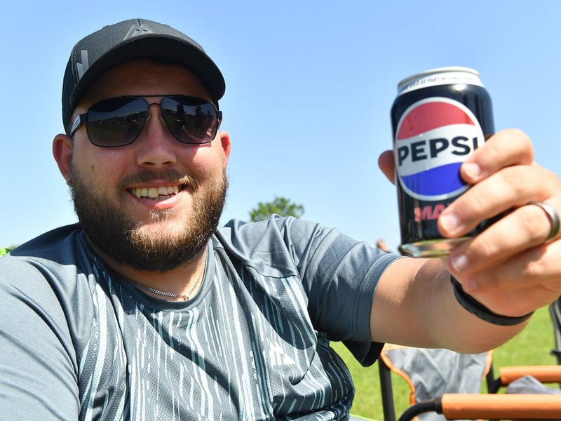 Rhys Watson ensured he was keeping cool as temperatures topped 30°C.
